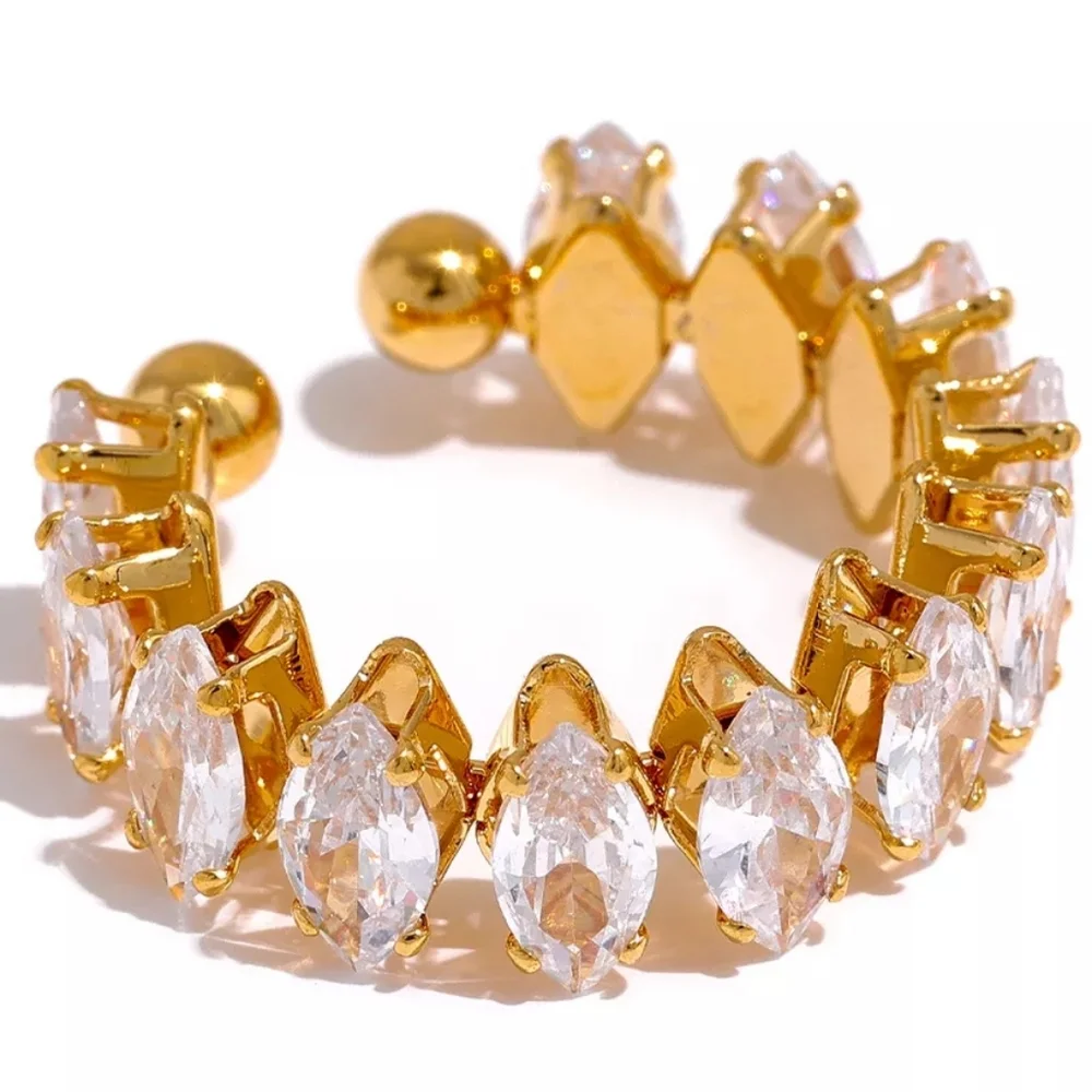 Exquisite Open Ring - Picture 1 of 8